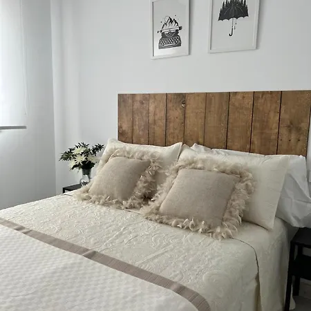 La Casa De Silvia Hotel *