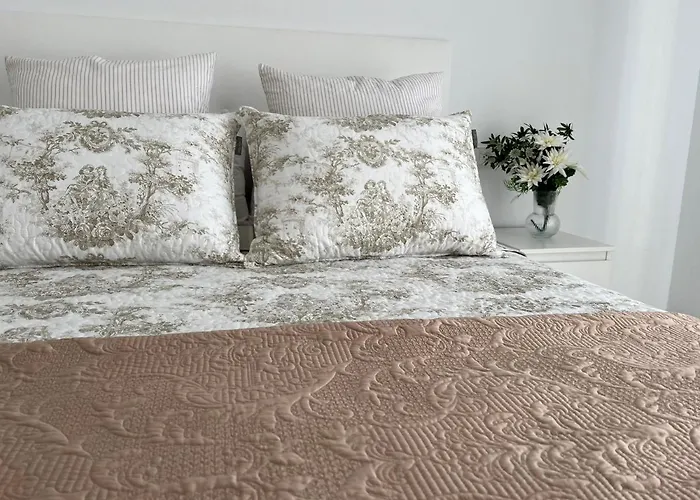 מלון La Casa De Silvia *